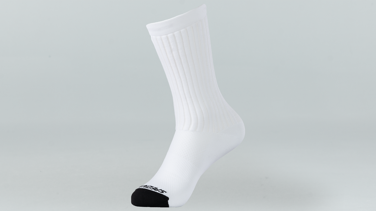 Hydrogen Aero Tall Road Socks