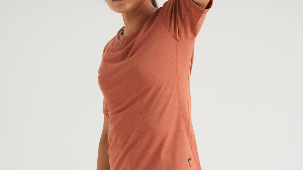 Women&#39;s Traction Short Sleeve Tee