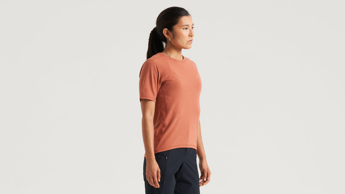 Women&#39;s Traction Short Sleeve Tee