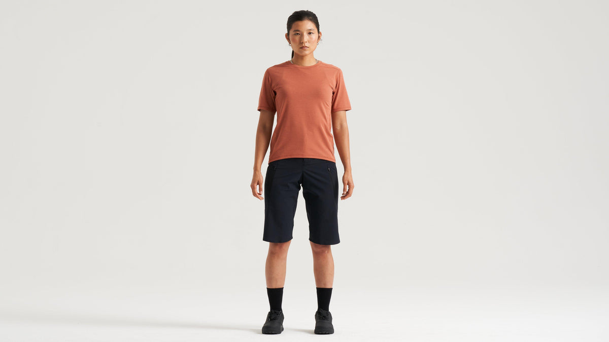 Women&#39;s Traction Short Sleeve Tee