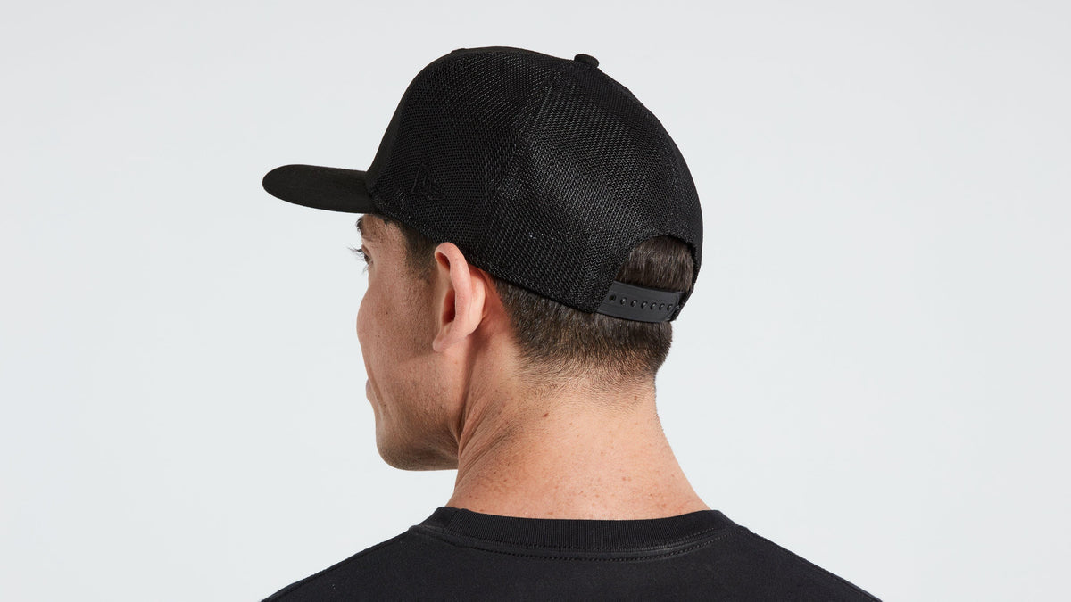 Specialized FITNESS New Era Stoke Trucker Hat