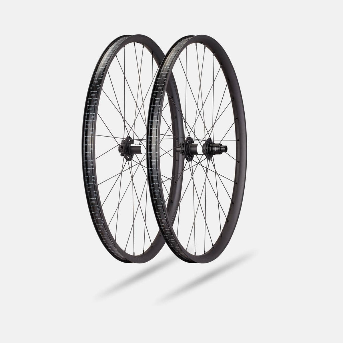 Specialized MOUNTAIN Black/Charcoal / 29 Front 28H Roval Traverse Alloy 350 6B