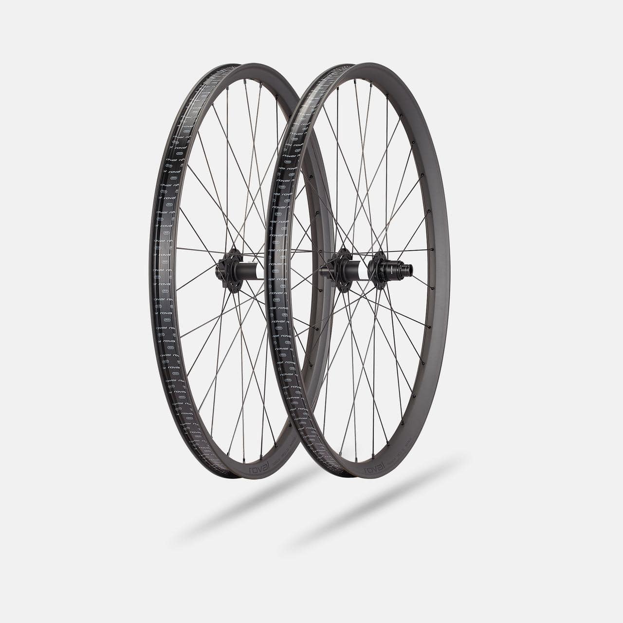Specialized MOUNTAIN Satin Carbon/Gloss Black / 29 Front 28H Roval Traverse HD 350 6B