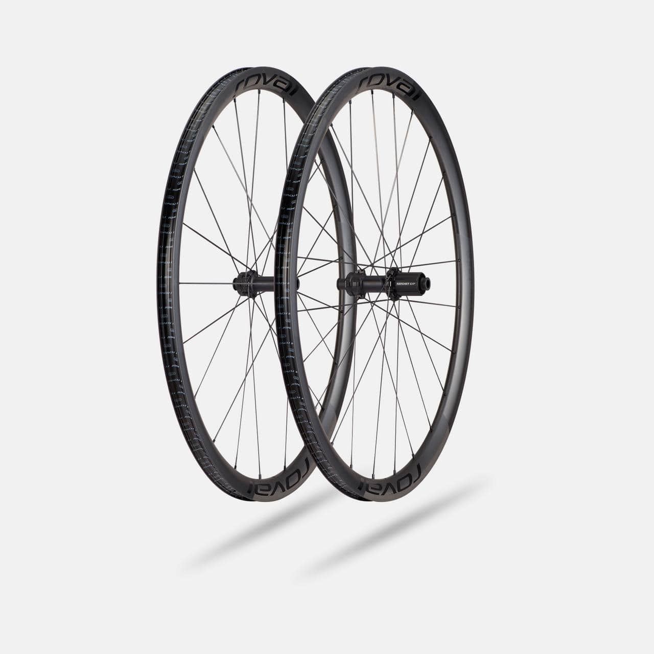 Specialized ROAD Satin Carbon/Gloss Black / 700c Front Roval Alpinist CLX II